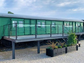 2 Bedroom Converted Newspaper Van in Northiam, Sussex, England